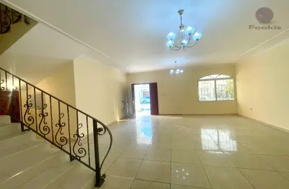 Compound - 4 Bedrooms - 3 Bathrooms for rent in OqbaBin Nafie Steet - Old Airport Road - Doha