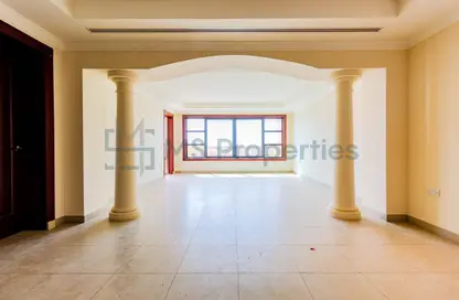 Townhouse - 2 Bedrooms - 3 Bathrooms for rent in East Porto Drive - Porto Arabia - The Pearl Island - Doha