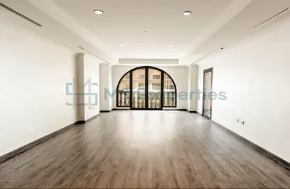 Apartment - 2 Bedrooms - 3 Bathrooms for rent in East Porto Drive - Porto Arabia - The Pearl Island - Doha