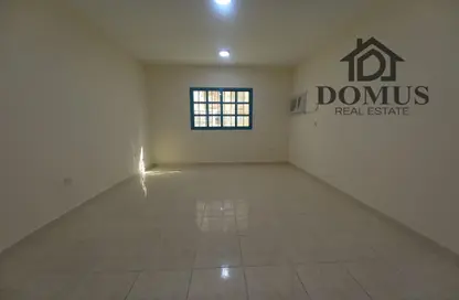 Apartment - 2 Bedrooms - 2 Bathrooms for rent in Al Aman Street - Umm Ghuwailina - Doha