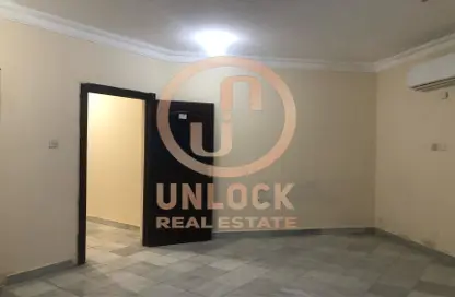 Apartment - 3 Bedrooms - 3 Bathrooms for rent in Old Airport Road - Old Airport Road - Doha