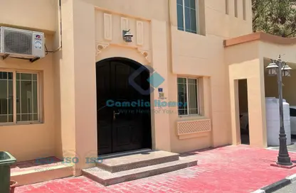 Villa - 3 Bedrooms - 4 Bathrooms for rent in Wadi Al Shaheeniya Street - Ain Khaled - Doha