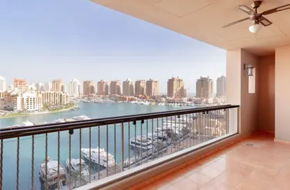 Apartment - 2 Bedrooms - 3 Bathrooms for rent in One Porto Arabia - Porto Arabia - The Pearl Island - Doha