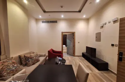 Apartment - 1 Bedroom - 2 Bathrooms for rent in Al Sadd Road - Al Sadd - Doha