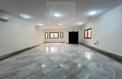 Compound - 6 Bedrooms - 6 Bathrooms for rent in Al Ain Compound 3 - Al Ain Compound - Ain Khaled - Doha