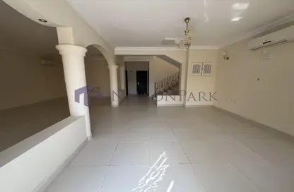 Villa - 5 Bedrooms - 4 Bathrooms for rent in Ain Khaled Villas - Ain Khaled - Doha