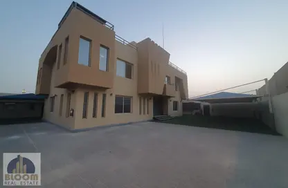 Villa - Studio - 7+ Bathrooms for rent in Al Wakra - Al Wakra - Al Wakrah - Al Wakra