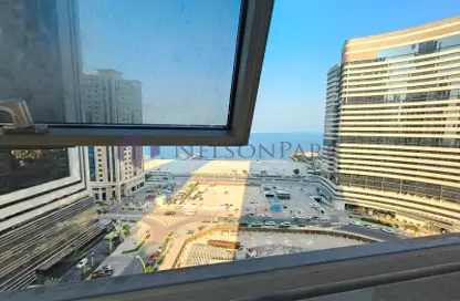 Apartment - 1 Bedroom - 2 Bathrooms for rent in City Center Towers - West Bay - Doha