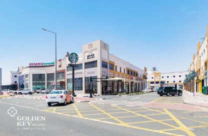 Retail - Studio - 2 Bathrooms for rent in Bu Hamour Street - Abu Hamour - Doha