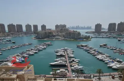 Apartment - Studio - 1 Bathroom for rent in Marina District - Lusail