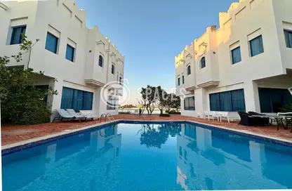 Villa - 5 Bedrooms - 6 Bathrooms for rent in South Gate - West Bay Lagoon - Doha