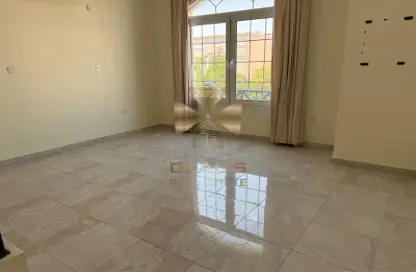 Villa - 3 Bedrooms - 3 Bathrooms for rent in Al Luqta - Al Luqta - Doha