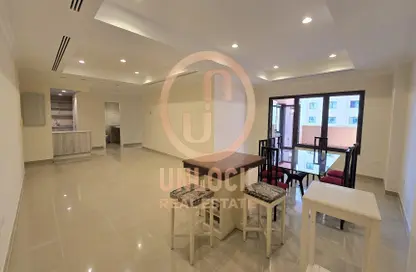 Apartment - 2 Bedrooms - 3 Bathrooms for sale in Tower 16 - Porto Arabia - The Pearl Island - Doha