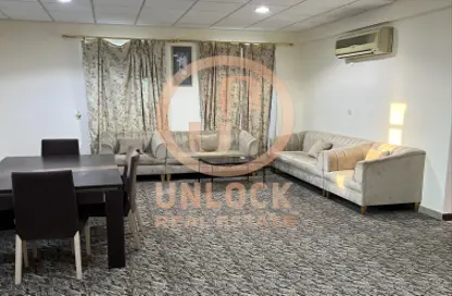 Apartment - 3 Bedrooms - 3 Bathrooms for rent in Anas Street - Fereej Bin Mahmoud North - Fereej Bin Mahmoud - Doha