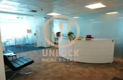 Office Space - Studio - 1 Bathroom for rent in Commercial Bank Plaza - West Bay - West Bay - Doha