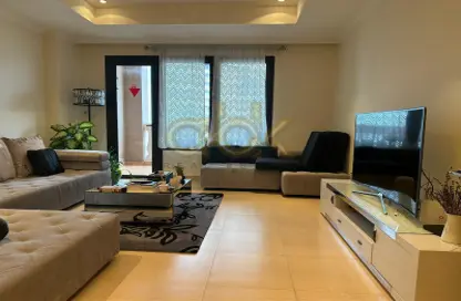 Apartment - 1 Bedroom - 2 Bathrooms for rent in East Porto Drive - Porto Arabia - The Pearl Island - Doha