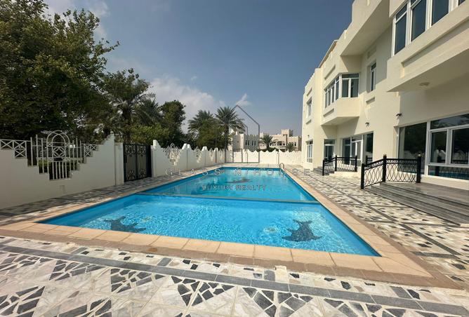 Villa - 4 Bedrooms - 5 Bathrooms for rent in West Bay Lagoon - West Bay Lagoon - Doha