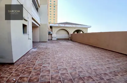 Apartment - 2 Bedrooms - 4 Bathrooms for rent in West Porto Drive - Porto Arabia - The Pearl Island - Doha