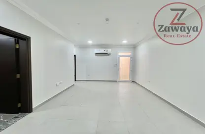 Apartment - 2 Bedrooms - 3 Bathrooms for rent in Al Muntazah Street - Al Muntazah - Doha