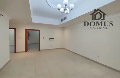 Apartment - 2 Bedrooms - 2 Bathrooms for rent in Thabit Bin Zaid Street - Al Mansoura - Doha