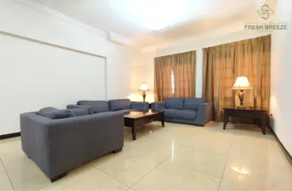 Apartment - 2 Bedrooms - 2 Bathrooms for rent in Al Sadd Road - Al Sadd - Doha