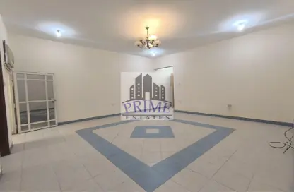 Apartment - 2 Bedrooms - 2 Bathrooms for rent in Al Mansoura - Al Mansoura - Doha