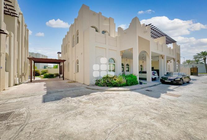 Villa - 5 Bedrooms - 7 Bathrooms for rent in West Gate - West Bay Lagoon - Doha