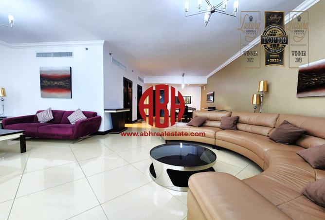 Apartment - 2 Bedrooms - 2 Bathrooms for rent in Golden Bay Tower - West Bay - West Bay - Doha