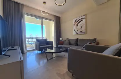 Apartment - 2 Bedrooms - 3 Bathrooms for rent in Viva West - Viva Bahriyah - The Pearl Island - Doha