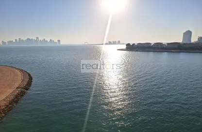 Apartment - 2 Bedrooms - 2 Bathrooms for rent in Tower 29 - Viva Bahriyah - The Pearl Island - Doha