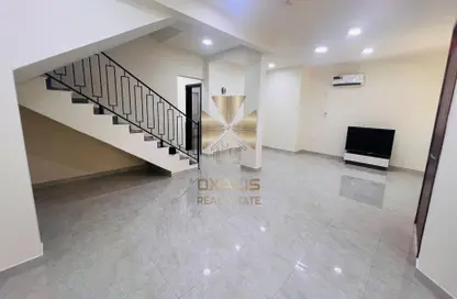 Villa - 5 Bedrooms - 7 Bathrooms for rent in Bu Hamour Street - Abu Hamour - Doha