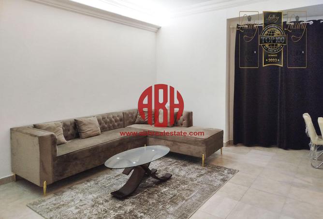 Apartment - 1 Bedroom - 2 Bathrooms for rent in Al Darwish Building - Al Sadd - Al Sadd - Doha