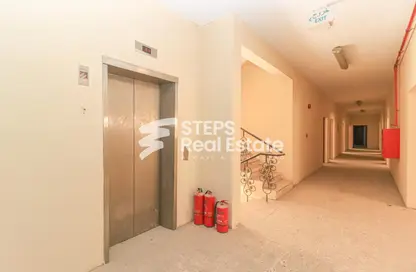 Labor Camp - Studio for rent in Industrial Area 4 - Industrial Area - Industrial Area - Doha