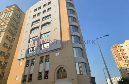 Apartment - 1 Bedroom - 1 Bathroom for rent in Salaja Street - Doha Al Jadeed - Doha