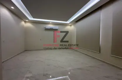 Villa for rent in Down Town - Down Town - Al Khor