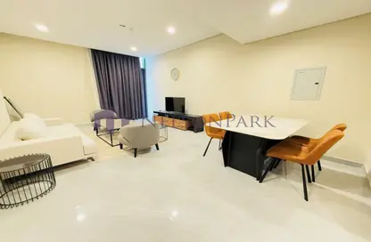 Apartment - 2 Bedrooms - 3 Bathrooms for rent in Giardino Village - The Pearl Island - Doha