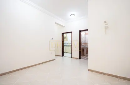 Apartment - 2 Bedrooms - 2 Bathrooms for rent in Al Muntazah Street - Al Muntazah - Doha