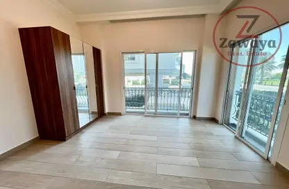 Apartment - 2 Bedrooms - 3 Bathrooms for rent in Floresta Gardens - Floresta Gardens - The Pearl Island - Doha