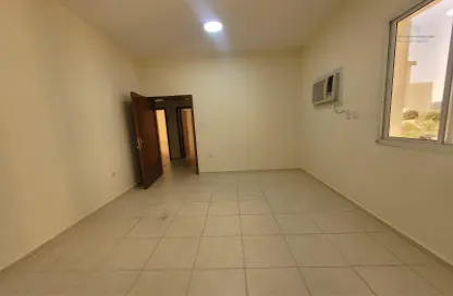 Apartment - 3 Bedrooms - 3 Bathrooms for rent in Al Muntazah - Doha