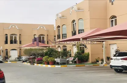 Compound - 3 Bedrooms - 3 Bathrooms for rent in Bu Hamour Street - Abu Hamour - Doha