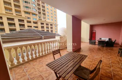 Apartment - 2 Bedrooms - 3 Bathrooms for sale in East Porto Drive - Porto Arabia - The Pearl Island - Doha