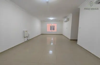 Apartment - 3 Bedrooms - 3 Bathrooms for rent in Al Sadd Road - Al Sadd - Doha