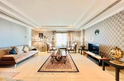 Apartment - 1 Bedroom - 2 Bathrooms for rent in West Porto Drive - Porto Arabia - The Pearl Island - Doha