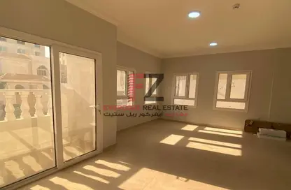 Apartment - 3 Bedrooms - 3 Bathrooms for rent in Al Nasr Street - Al Nasr - Doha