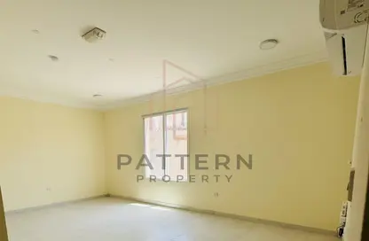 Villa - 6 Bedrooms - 6 Bathrooms for rent in Al Aziziyah - Al Aziziyah - Doha