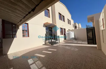 Villa - 5 Bedrooms - 5 Bathrooms for rent in Umm Al Seneem Street - Ain Khaled - Doha