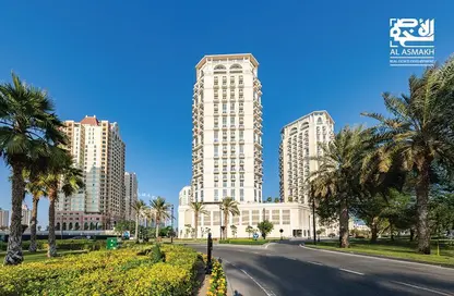 Apartment - 2 Bedrooms - 3 Bathrooms for rent in The Garden - Floresta Gardens - The Pearl Island - Doha