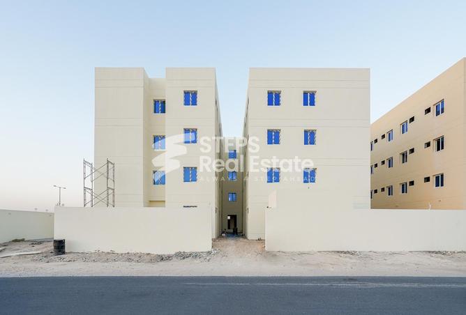 Labor Camp - Studio - 7+ Bathrooms for sale in Umm Salal Ali - Umm Salal Ali - Doha