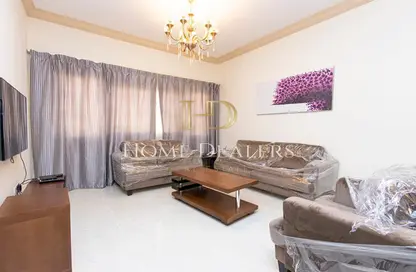 Apartment - 2 Bedrooms - 3 Bathrooms for rent in Al Sadd - Al Sadd - Doha