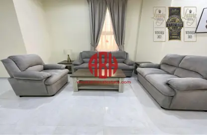 Apartment - 2 Bedrooms - 2 Bathrooms for rent in Al Darwish Building - Al Sadd - Al Sadd - Doha